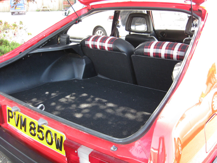 1981 Ford Capri MK3 2.0 S Boot