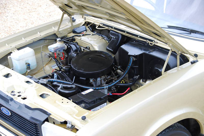 1979 ford cortina mk 4 1.6l engine bay