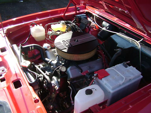 1982 ford cortina mk5 2 door 2.8 v6 engine bay 3