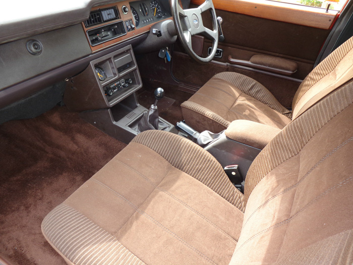 1980 Ford Cortina MK5 2.3 Ghia Estate Front Interior