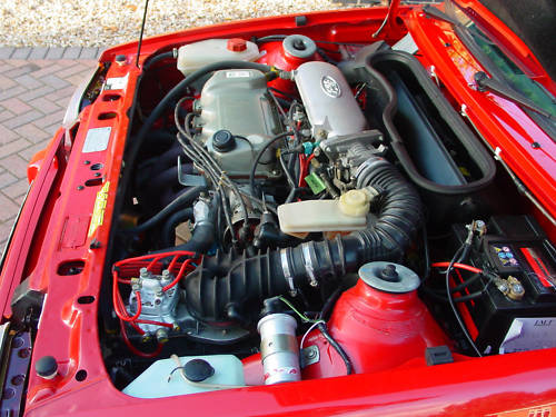 1987 ford escort mk4 xr3i engine bay 1