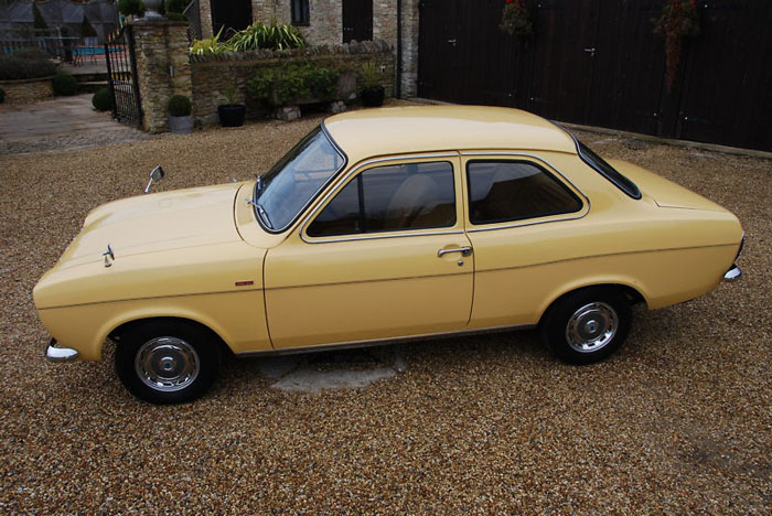 1974 ford escort mk1 1300xl 2 door 4