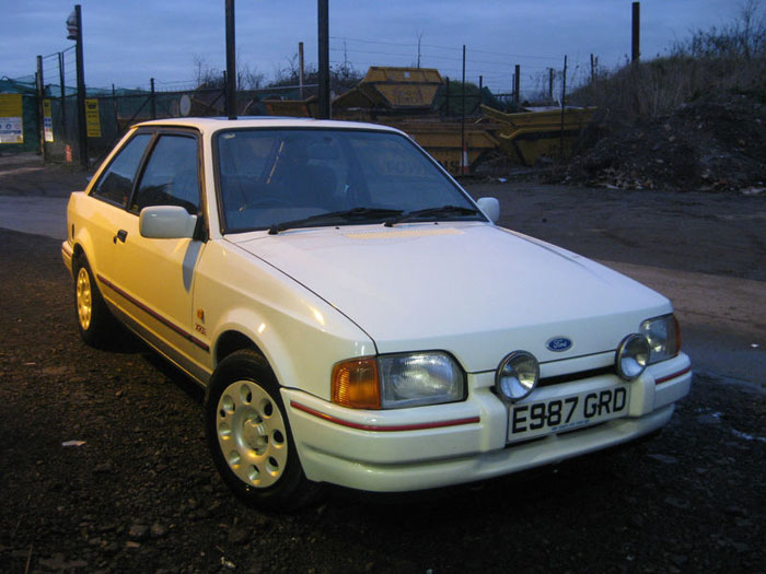 1988 ford escort xr3i 3