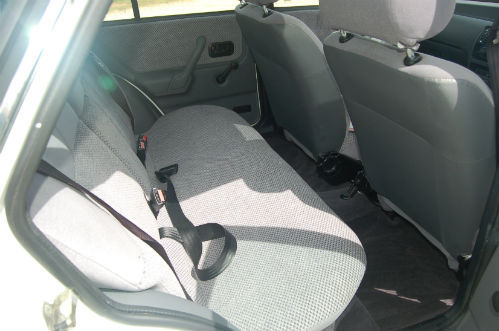 1990 ford escort 1.4 gl interior 2