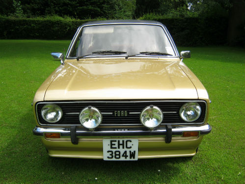 1980 mk2 ford escort 1.6 ghia front