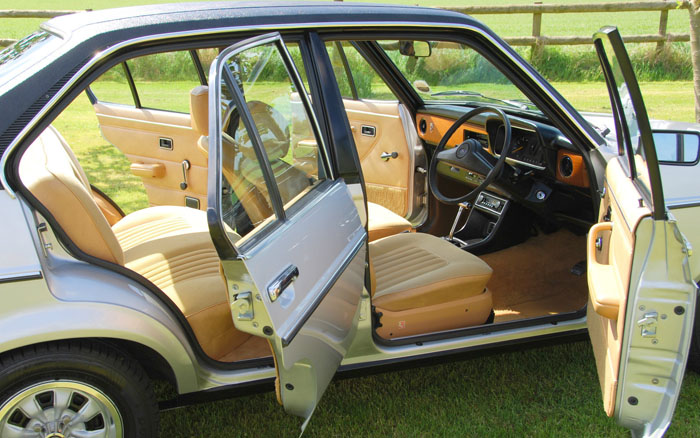 1978 Ford Escort Mk2 1.6 Ghia Auto Interior Doors Open