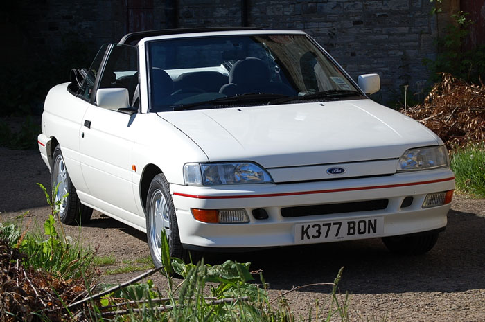 1992 Ford Escort Mk5 XR3i Convertible 2