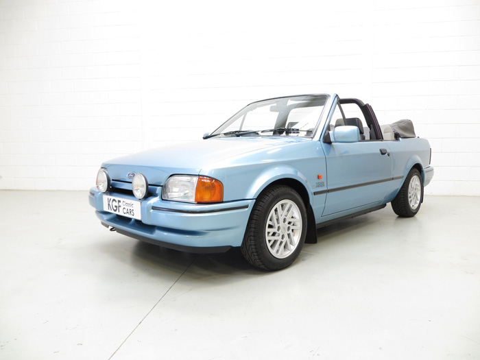 1989 Ford Escort MK3 XR3i Cabriolet Special Edition 2