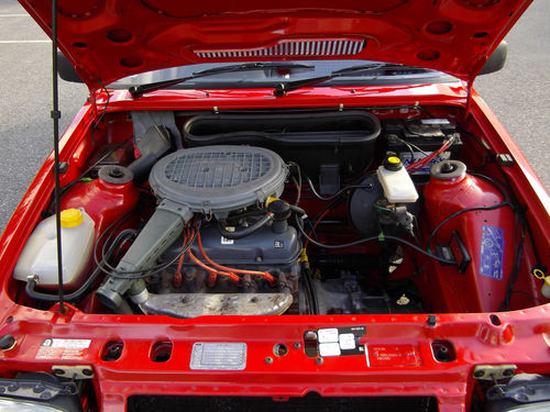 1990 Ford Escort MK4 1.3 Van Engine Bay