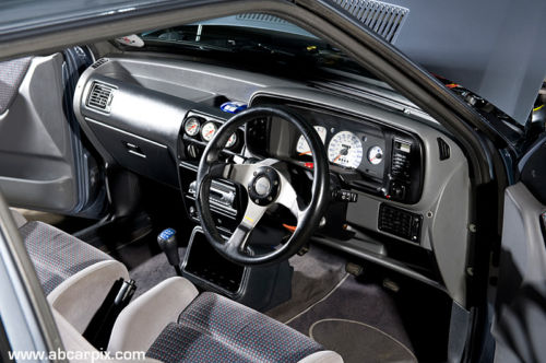 1990 escort rs turbo interior