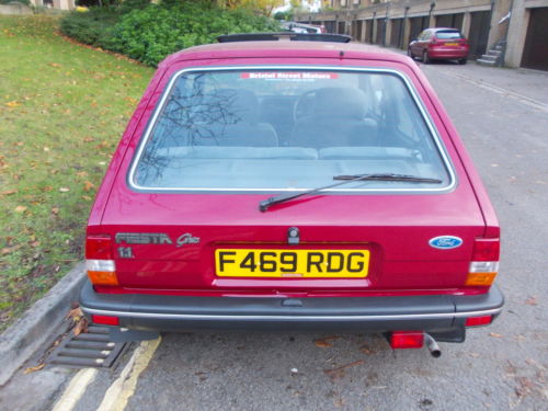 1989 Ford Fiesta MK2 1.1 Ghia Back