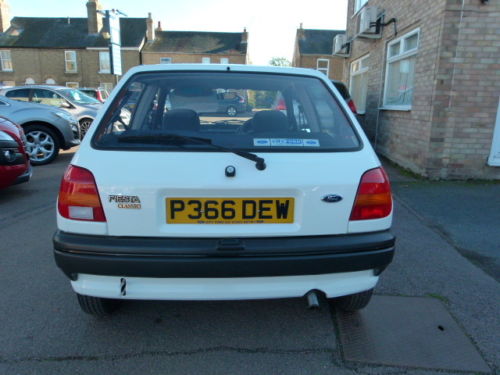 1996 Ford Fiesta MK3 1.1 Classic Back