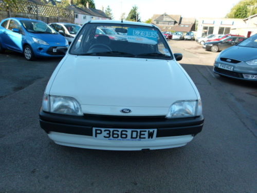 1996 Ford Fiesta MK3 1.1 Classic Front