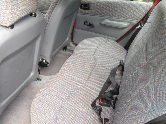 1989 ford fiesta lx red interior 2