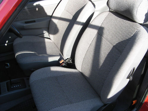 1989 ford fiesta 1.1 front seats