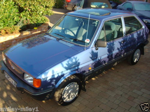 1988 f reg ford fiesta ghia classic car 1