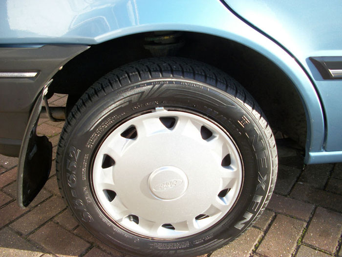 1993 ford fiesta 1.1i festival wheel