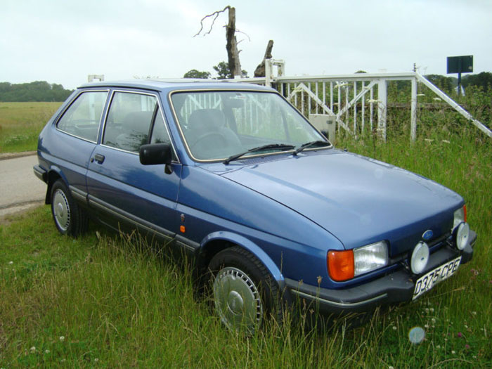 1987 ford fiesta ghia blue 1