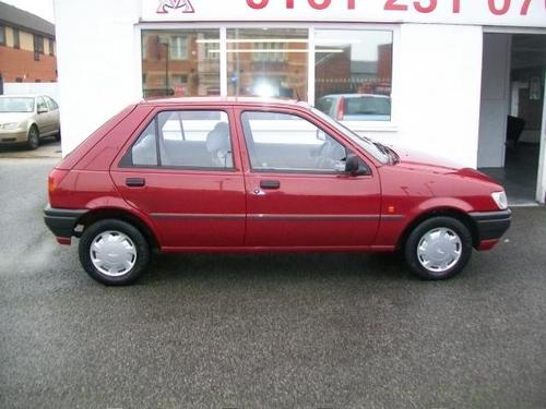 1993 Ford Fiesta 1.1L Right Side