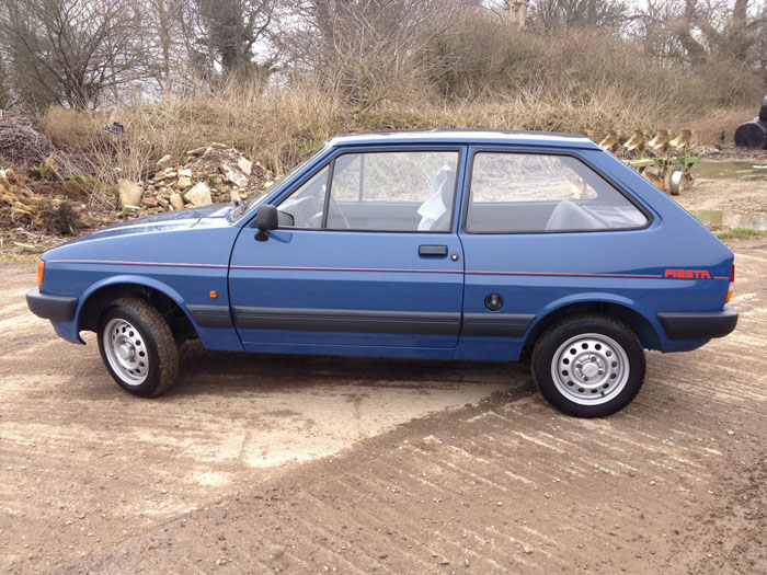 1986 Ford Fiesta Mk2 1.1 Popular Plus Side