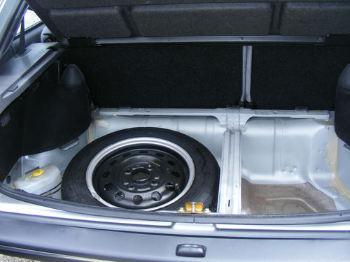 1989 Ford Fiesta MK2 1.1 Ghia Boot Floor