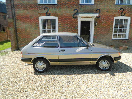 1984 Ford Fiesta MK2 1.1 L Side