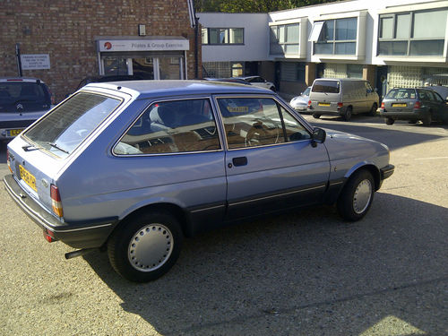 1985 Ford Fiesta MK2 1.3 Ghia Right Side