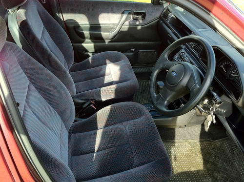 1993 Ford Fiesta MK3 Ghia Front Interior 2