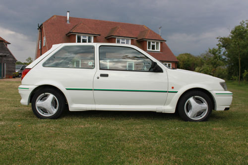 1991 Ford Fiesta MK3 RS Turbo Right Side