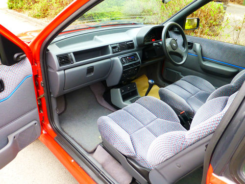 1991 Ford Fiesta MK3 XR2i Interior 1