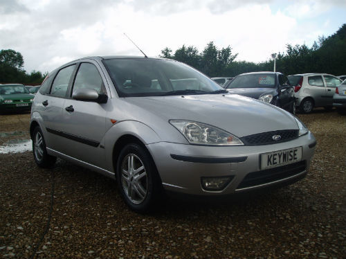 2001 ford focus 1.6i 16v auto zetec 5dr 2