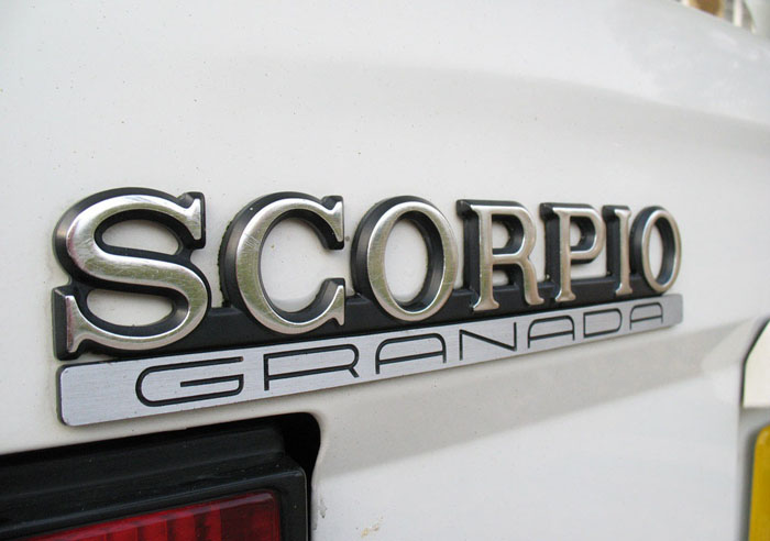 1988 ford granada scorpio 2.9i v6 auto badge