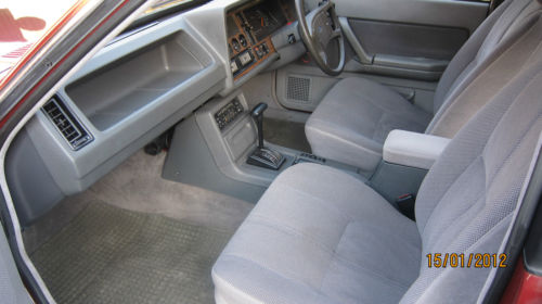 1985 ford granada 2.8 gl mk 2 interior 1