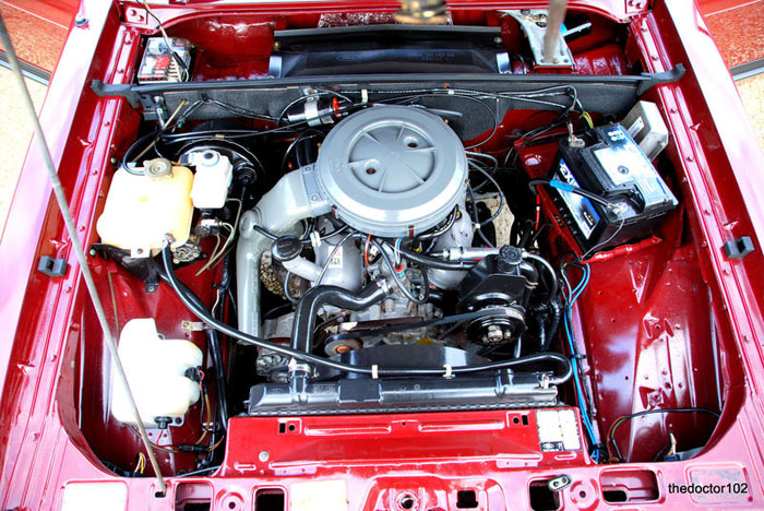 1985 mk2 ford granada 2.8 gl auto engine bay 2