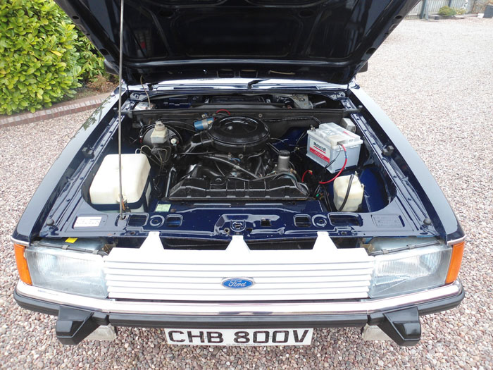 1979 Ford Granada Sapphire 2.8 Ghia Engine Bay