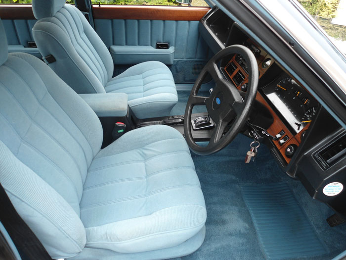 1979 Ford Granada Sapphire 2.8 Ghia Front Interior 1