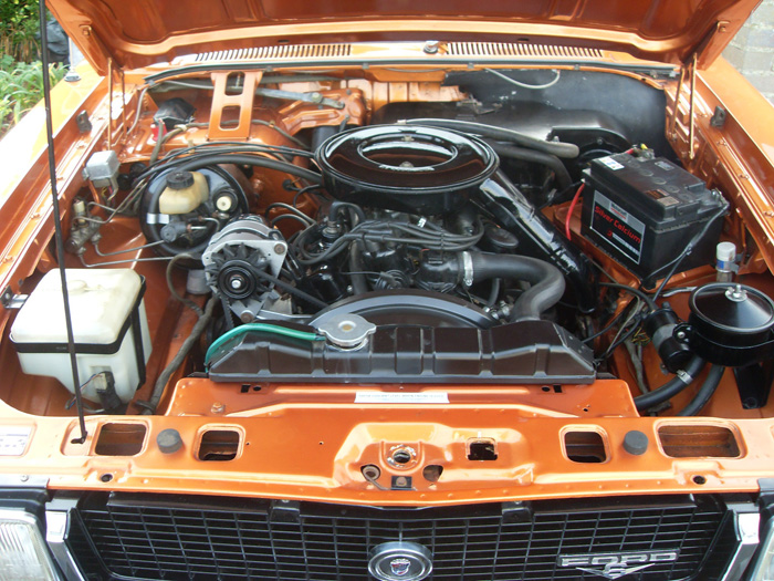 1975 Ford Granada MK1 Ghia Coupe Engine Bay