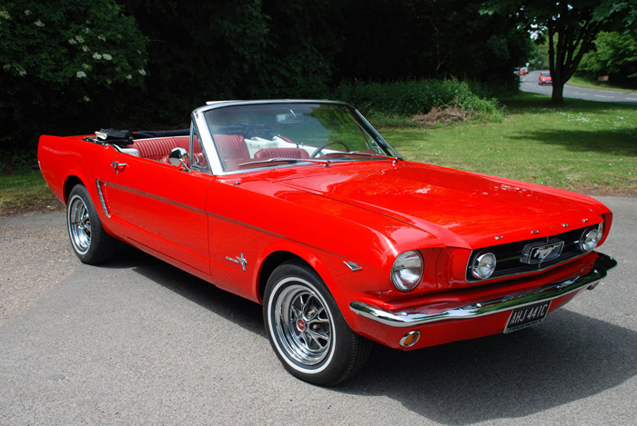 1965 Ford Mustang V8 Convertible 2