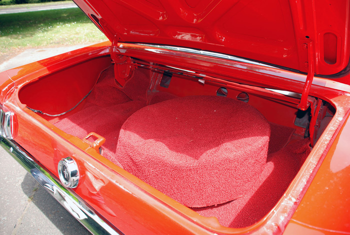 1965 Ford Mustang V8 Convertible Boot