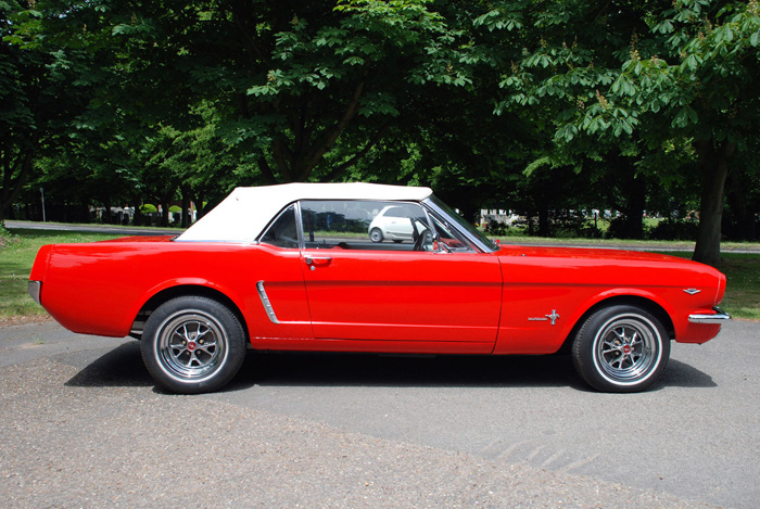 1965 Ford Mustang V8 Convertible Side