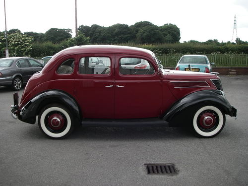 1937 Ford V8 Model 78 Fordor Deluxe Right Side