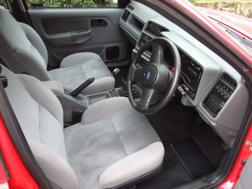 1990 Ford Sierra 1.8 TD GLX Front Interior
