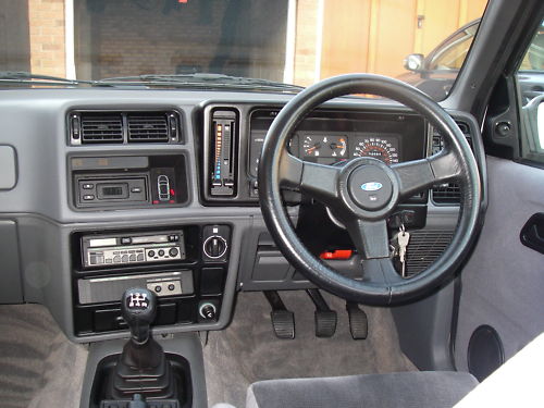1988 ford sierra rs cosworth dashboard