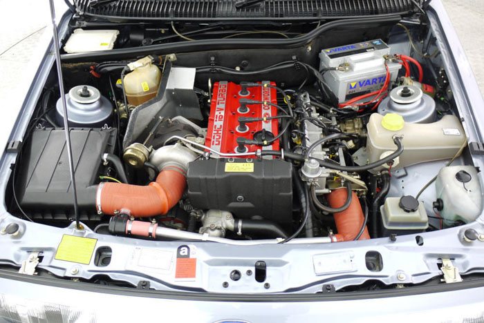 1987 Ford Sierra RS500 Cosworth Engine Bay