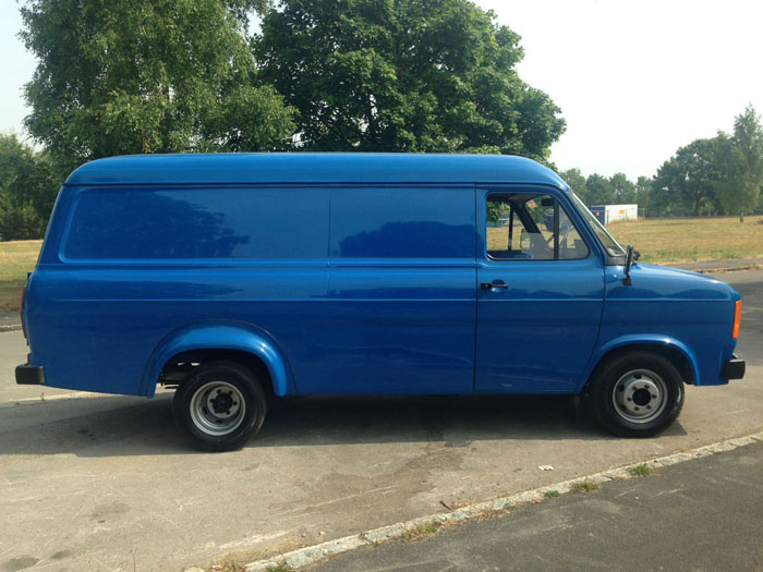 1981 Ford Transit 2000cc Petrol Right Side