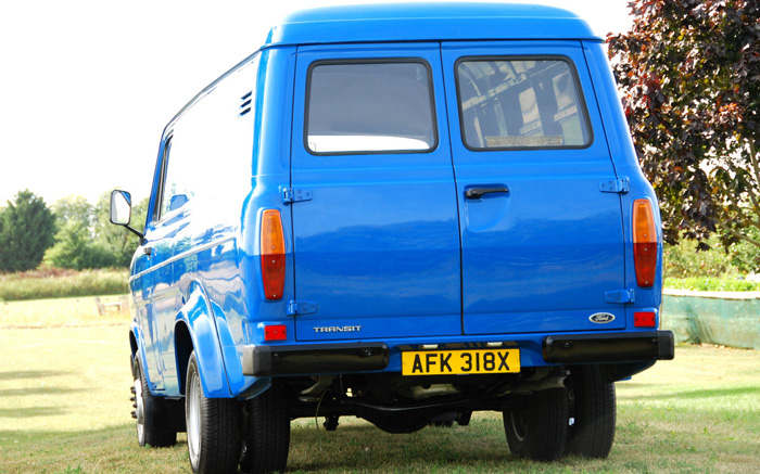 1981 Ford Transit MK2 LWB 2.0 L 3