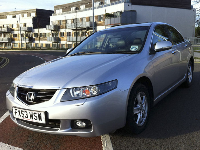 2003 honda accord 2.0i vtec executive automatic 1