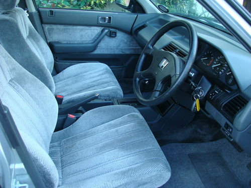 1986 Honda Accord 4AD II 2.0 Front Interior