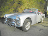 572 1972 mg midget in silver icon