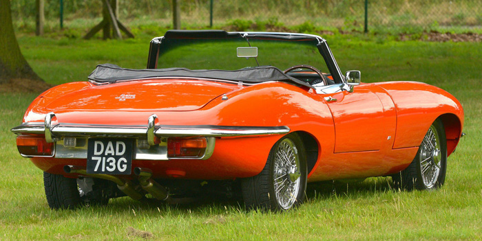 1968 Jaguar E-Type S2 Roadster 3